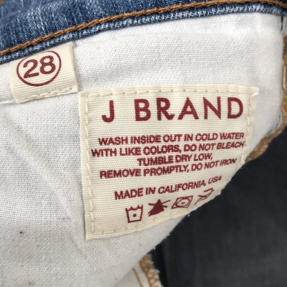 J brand boyfriend jean - Picture 3 of 4